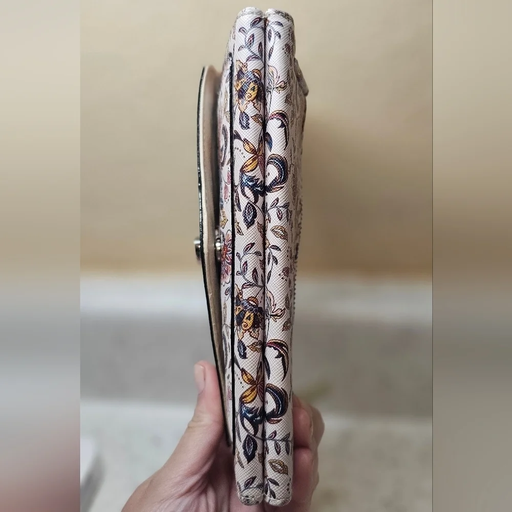 Apt 9 Paisley RFID Blocking wallet